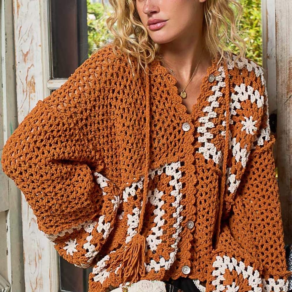 007 ⬇️ The Sunhaze Cozy Knit Women's Sweater - Cinnamon and White